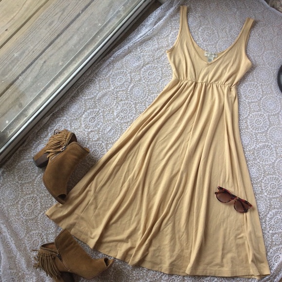 Banana Republic Dresses & Skirts - SOLD Banana Republic Stretch A-line Camel Dress