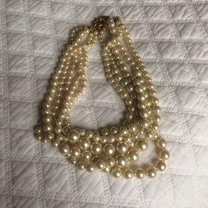 EUC Jcrew pearl hammock necklace