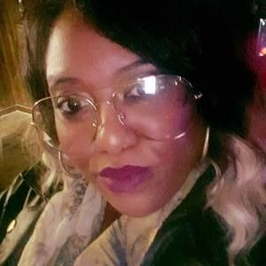 Meet your Posher, Candice