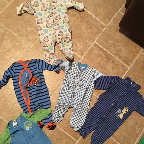 3/6 month footed outfit bundle.