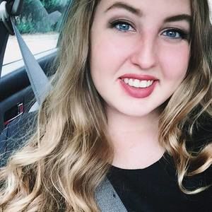 Meet your Posher, Claire