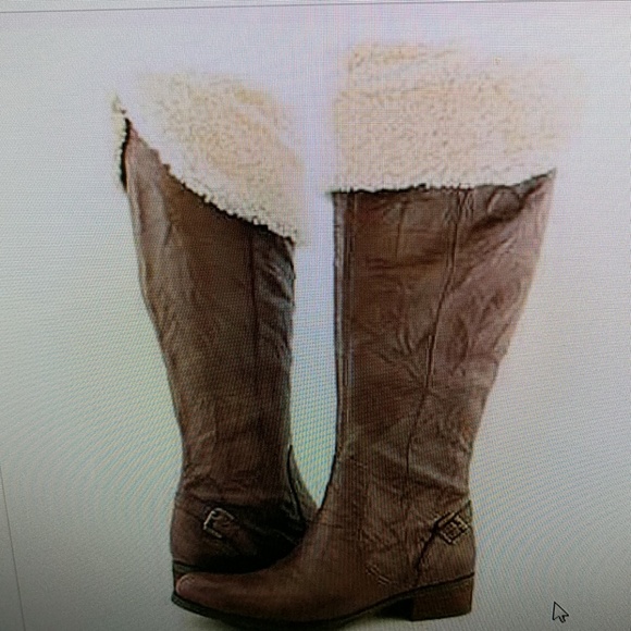 SOLD!!!!!!Edelman Kara over the knee boot