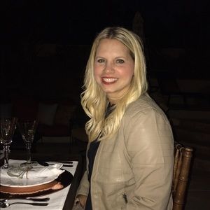 Meet your Posher, Megan