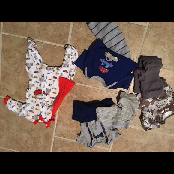 4 0/3 month outfits for a baby boy.