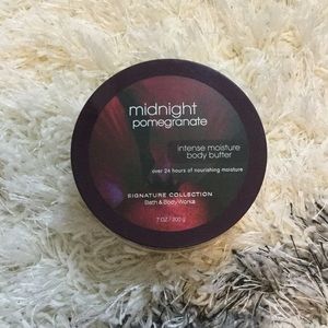 Bath & Body Works midnight pomegranate body butter