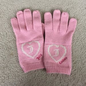 Juicy couture knit gloves