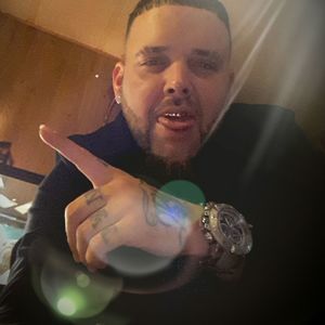 Meet your Posher, Brett