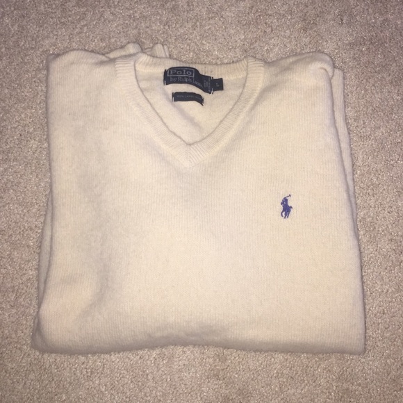 Cream men's POLO sweater
