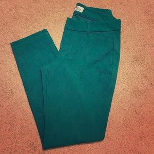 Old Navy Diva Fit textured ankle length pants