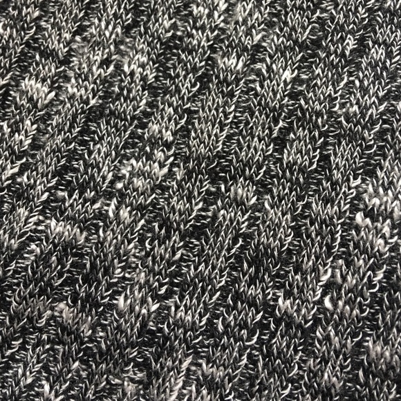 CROP TOP - Picture 3 of 3