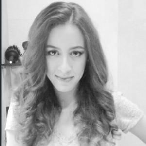 Meet your Posher, Fatima