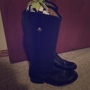 Women's size 9 black leather Frye Boots