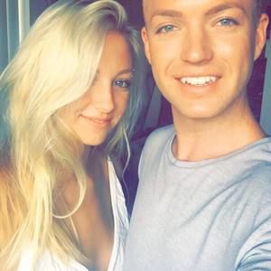 Meet your Posher, Divina