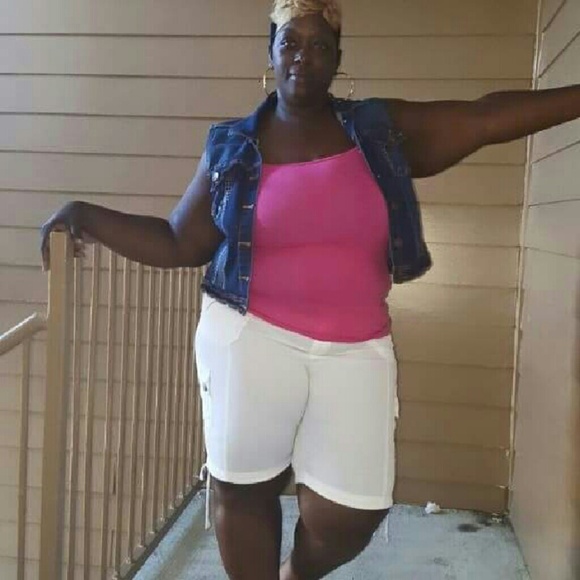 Meet your Posher, Cynthia