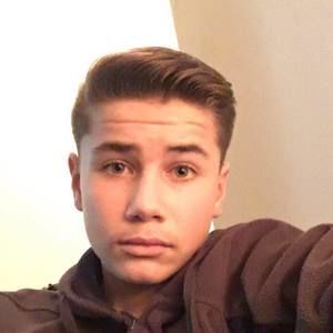 Meet your Posher, Ryan