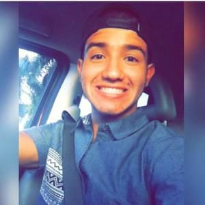 Meet your Posher, Enrique