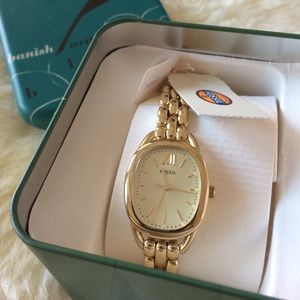 Brand New Never Worn Fossil Adjustable Gold Watch
