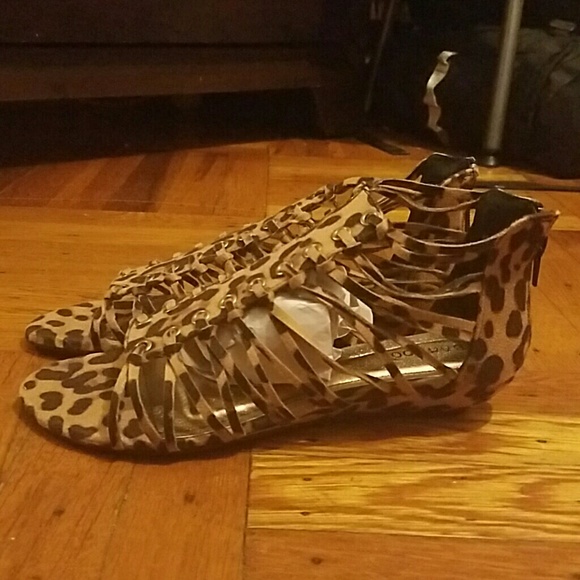 Bamboo Leopard print sandals - Picture 2 of 4