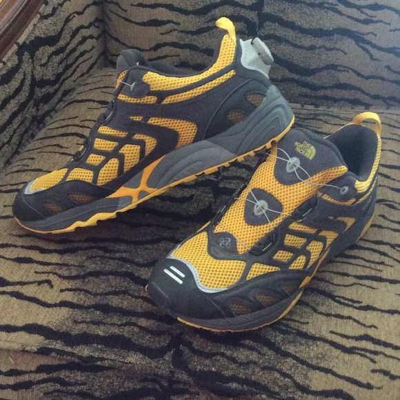 north face men's tennis shoes