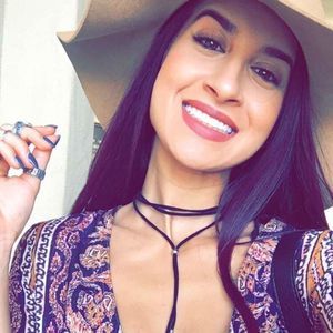 Meet your Posher, Aliyah