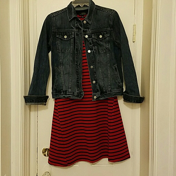 The Limited Dresses & Skirts - THE LIMITED fitted A-line striped t-shirt dress The Limited Dresses & Skirts - THE LIMITED fitted A-line striped t-shirt dress