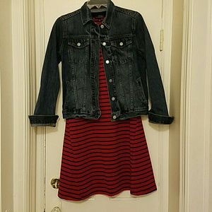 The Limited Dresses - THE LIMITED fitted A-line striped t-shirt dress The Limited Dresses - THE LIMITED fitted A-line striped t-shirt dress