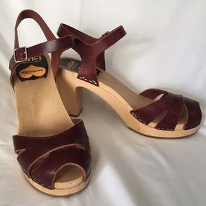 Oxblood Suzanne Swedish Hasbeens