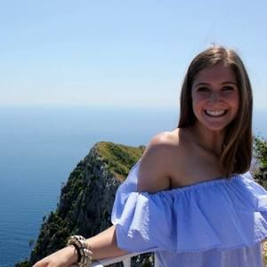 Meet your Posher, Carter