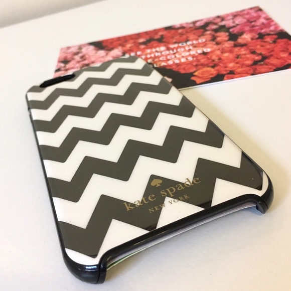 Kate Spade Chevron iPhone 6 Case - Picture 2 of 4