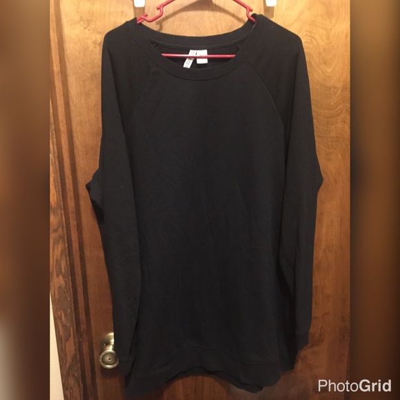 Long Crew Neck