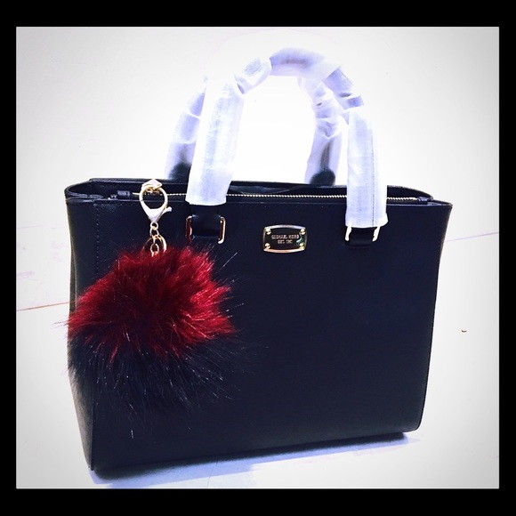 Michael Kors Handbags - BLACK Michael KORS. Brand New!
