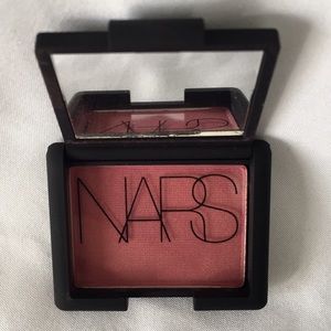 NARS Blush in Goulue