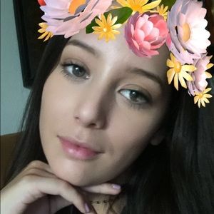 Meet your Posher, Priscilla