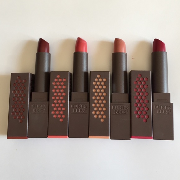 Burts bees lipstick - Picture 1 of 3