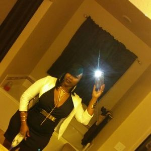 Meet your Posher, Brandy