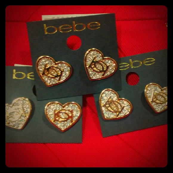 Earrings - Picture 1 of 1