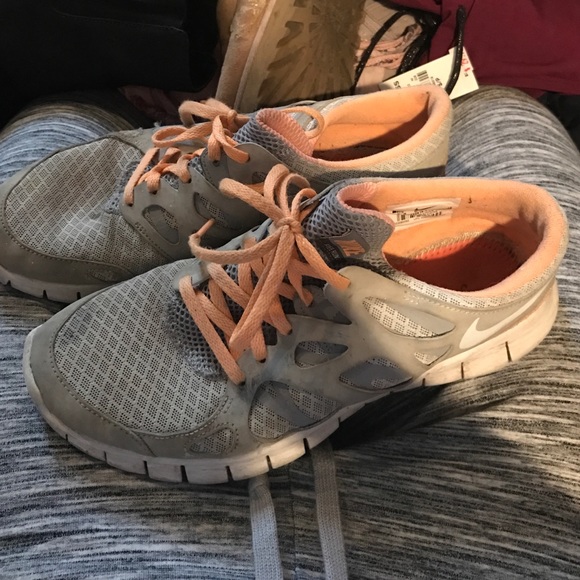 Used Nike frees