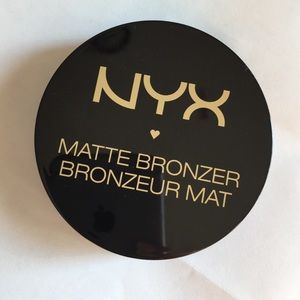 NYX Matte bronzer