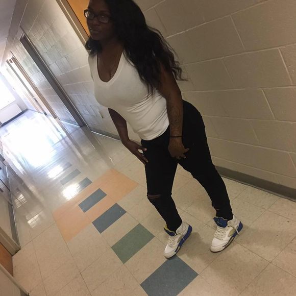 Meet your Posher, Shirley