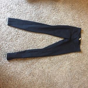 Size 8 wunder under!