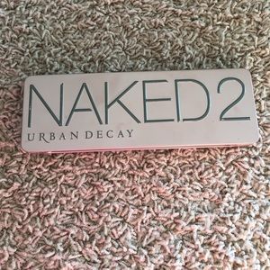 Naked 2 platte