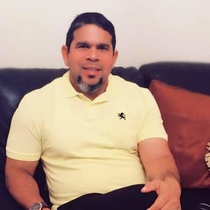 Meet your Posher, Luis