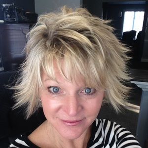 Meet your Posher, Luann