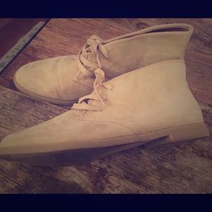 Old Navy desert style boots