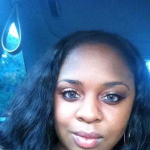 Meet your Posher, Emoni