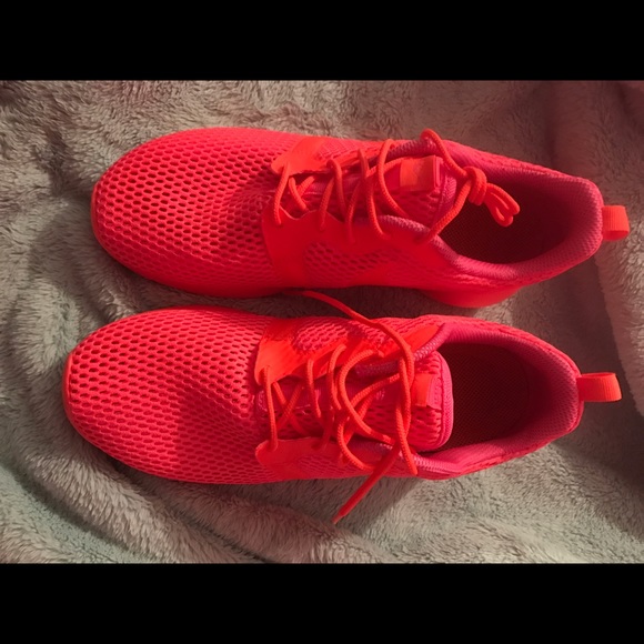 Women's Nike roshe one Sneakers - Picture 3 of 4