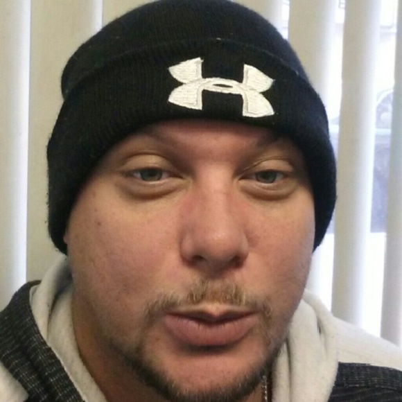 Meet your Posher, Chris - Picture 1 of 1