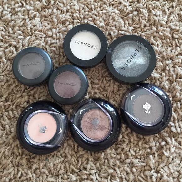 Mac, Lancôme and Sephora Eye shadows - Picture 1 of 3