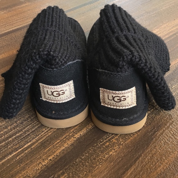 UGG Shoes - Uggs sweater material size 6