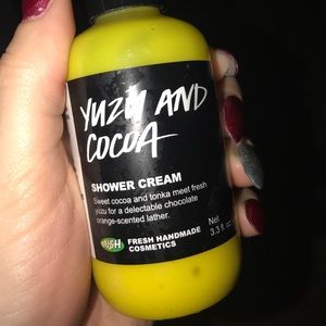 LUSH yuzu and cocoa shower cream